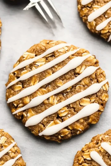Gingerbread Oatmeal Cookies